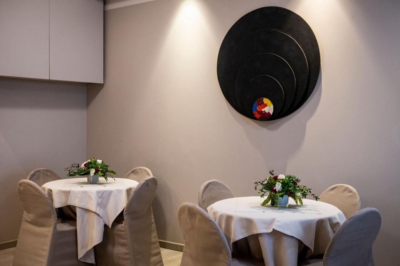 Hotel Astor Piacenza Luaran gambar